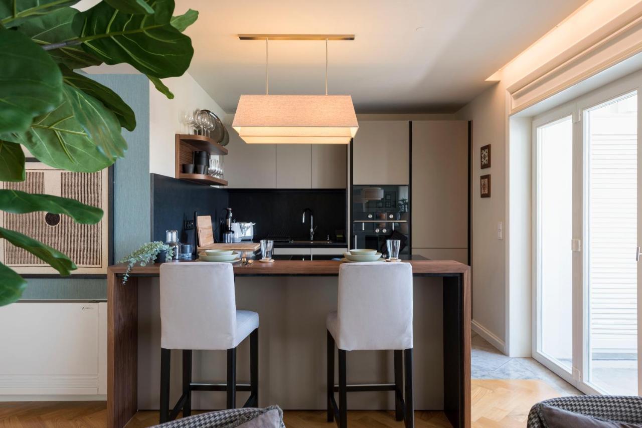 Emporium Deluxe 3Br Apartment W/ Private Parking By Lovelystay Porto Exterior foto