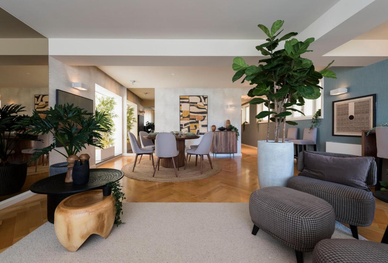 Emporium Deluxe 3Br Apartment W/ Private Parking By Lovelystay Porto Exterior foto